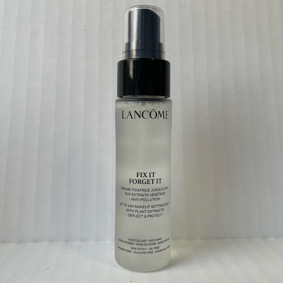 Lancôme
Fix It Forget It Hydrating Makeup Setting Spray - Picture 2 of 8